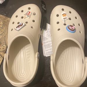New classic stucco crocs with charms